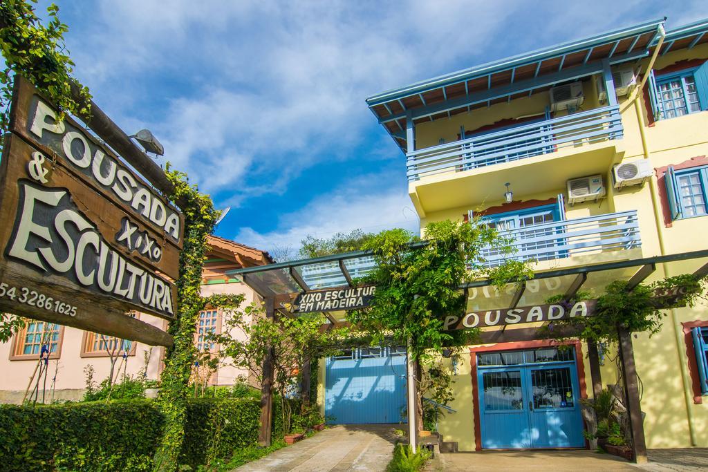 Pousada Xixo Escultura Gramado Kültér fotó
